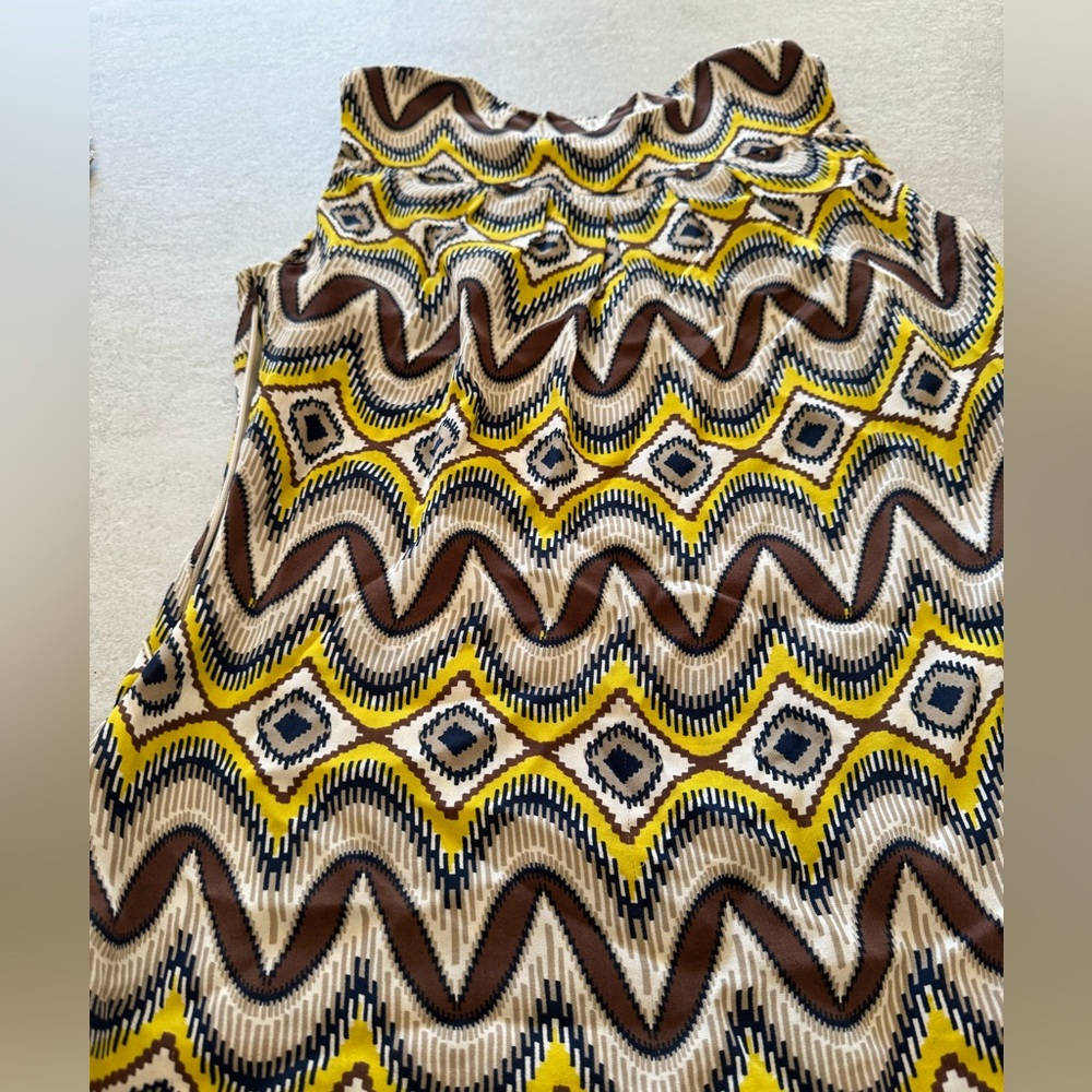 Authentic Tory Burch blouse sleeveless.